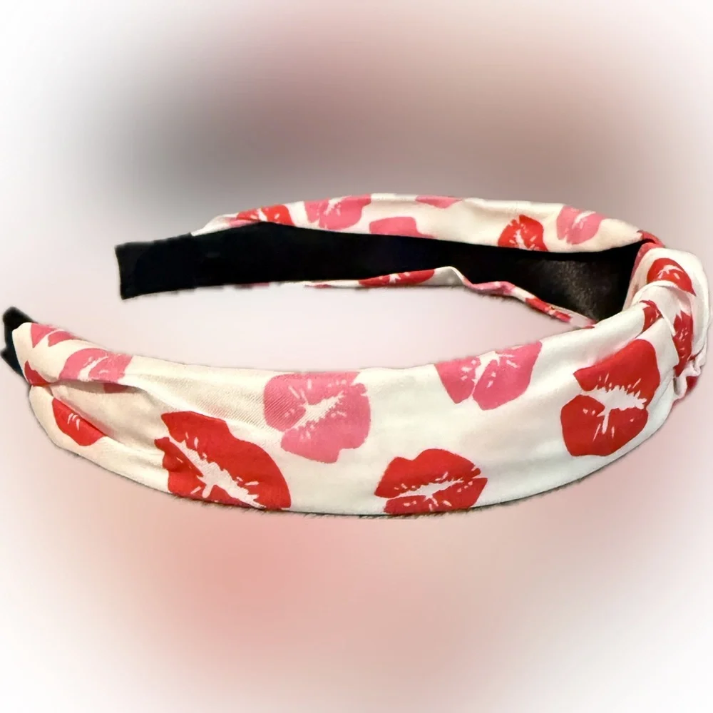 💋Stylish Red and Pink Lip Print Headband/NIP💋